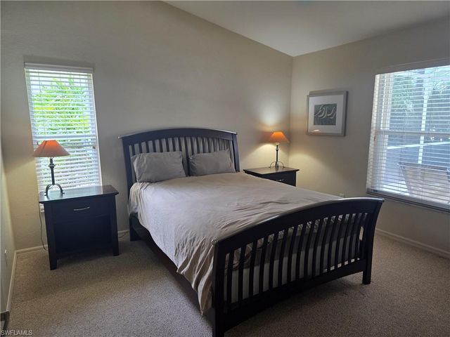 8164 Ibis Cove CIR B202, Naples, FL 34119