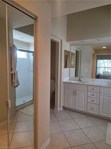 8164 Ibis Cove CIR B202, Naples, FL 34119