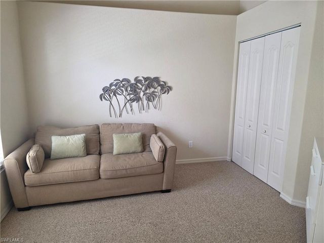 8164 Ibis Cove CIR B202, Naples, FL 34119