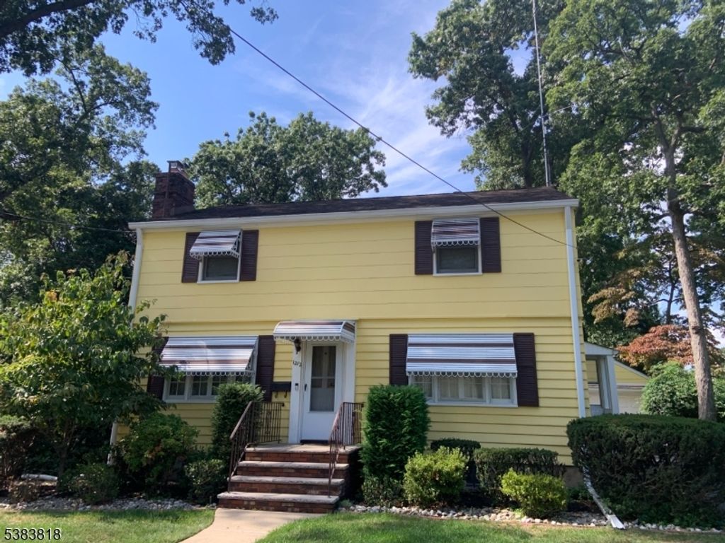 1212 Mcdonough St, South Plainfield Boro, NJ 07080