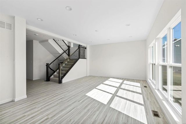 3843 Sonora Stone Drive, Florissant, MO 63031