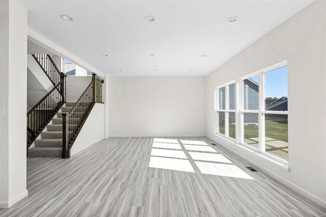 3843 Sonora Stone Drive, Florissant, MO 63031