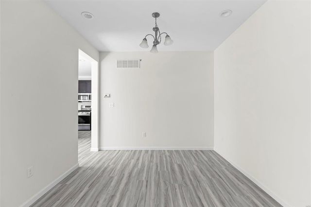 3843 Sonora Stone Drive, Florissant, MO 63031