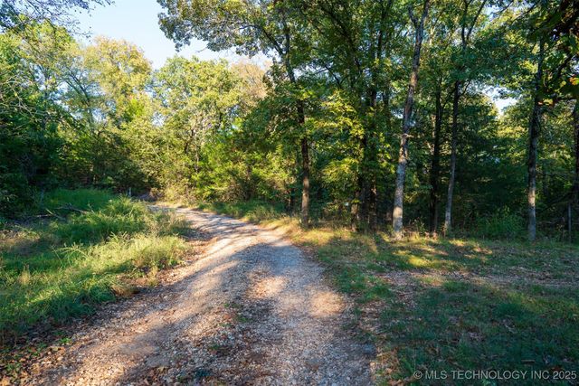 33417 S Blue Top Road, Cookson, OK 74427