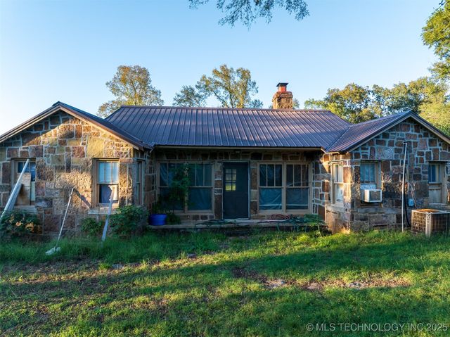 33417 S Blue Top Road, Cookson, OK 74427