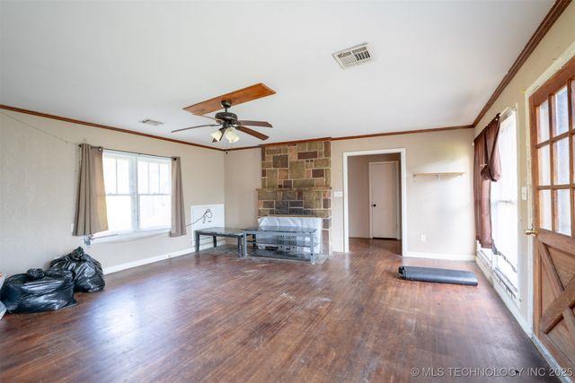 33417 S Blue Top Road, Cookson, OK 74427