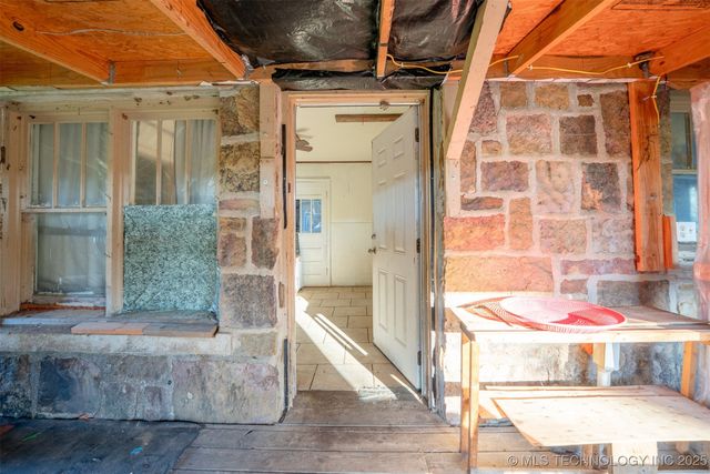 33417 S Blue Top Road, Cookson, OK 74427