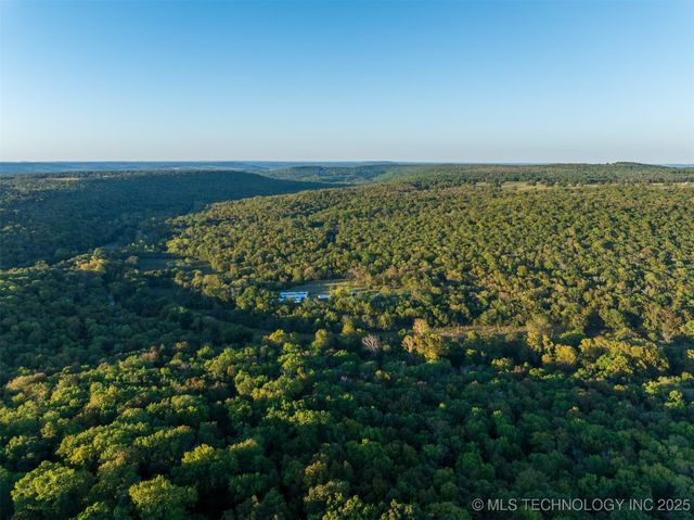 33417 S Blue Top Road, Cookson, OK 74427