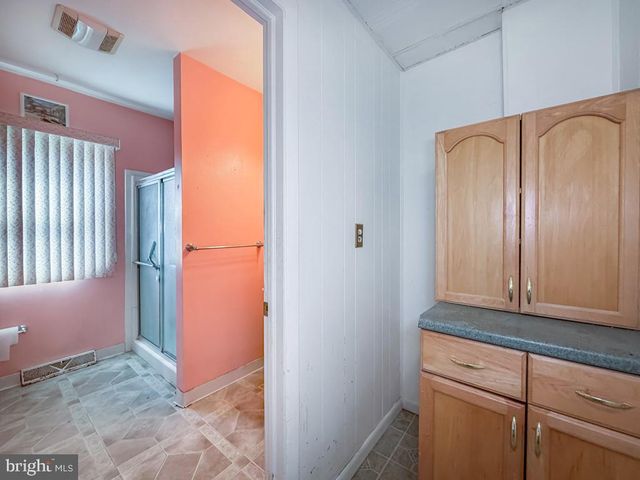1005 THIRD AVE, Croydon, PA 19021