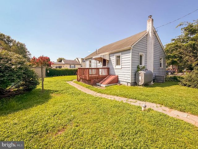 1005 THIRD AVE, Croydon, PA 19021
