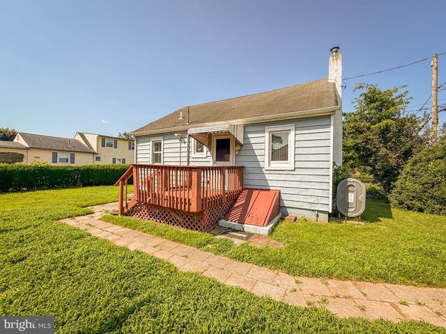 1005 THIRD AVE, Croydon, PA 19021