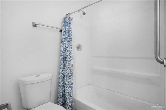 708 N Illinois Avenue, Weslaco, TX 78596