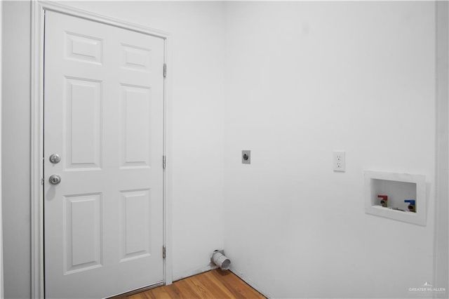 708 N Illinois Avenue, Weslaco, TX 78596