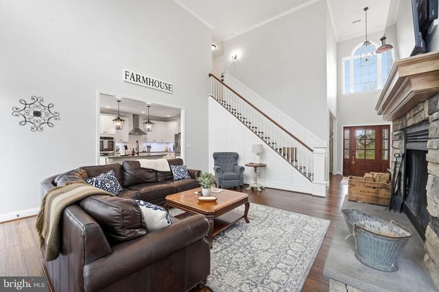 9454 PINEY MOUNTAIN RD, Warrenton, VA 20186