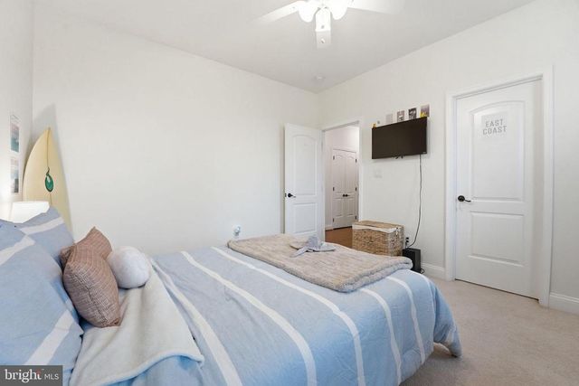 9454 PINEY MOUNTAIN RD, Warrenton, VA 20186