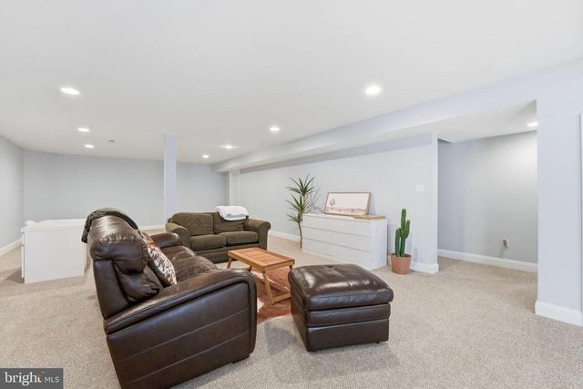 9454 PINEY MOUNTAIN RD, Warrenton, VA 20186