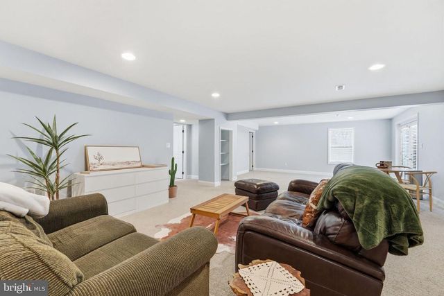 9454 PINEY MOUNTAIN RD, Warrenton, VA 20186