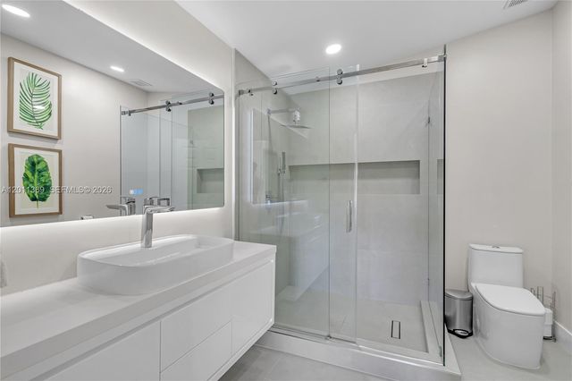 2001 SW 104th Ave, Miramar, FL 33025
