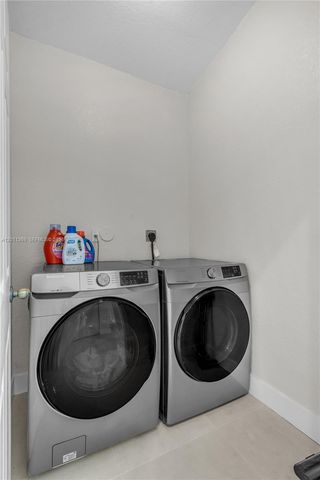 2001 SW 104th Ave, Miramar, FL 33025