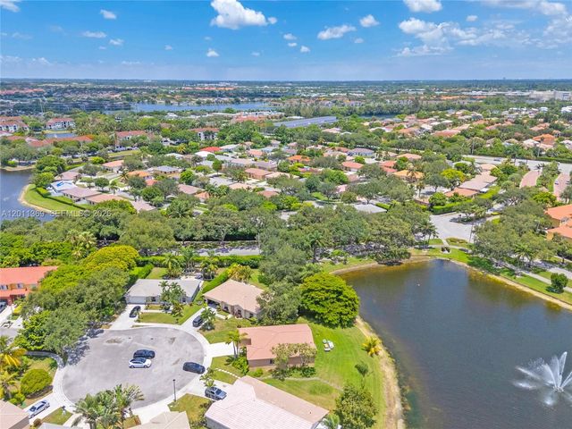 2001 SW 104th Ave, Miramar, FL 33025