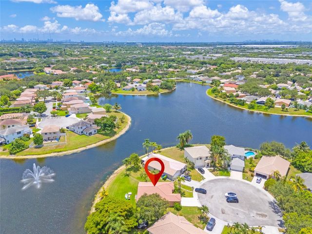 2001 SW 104th Ave, Miramar, FL 33025