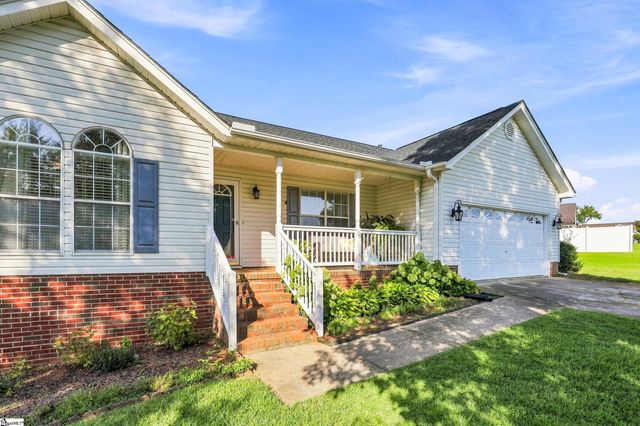 6 Duer Way, Greer, SC 29651