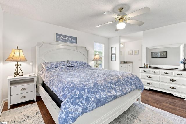 6 Duer Way, Greer, SC 29651