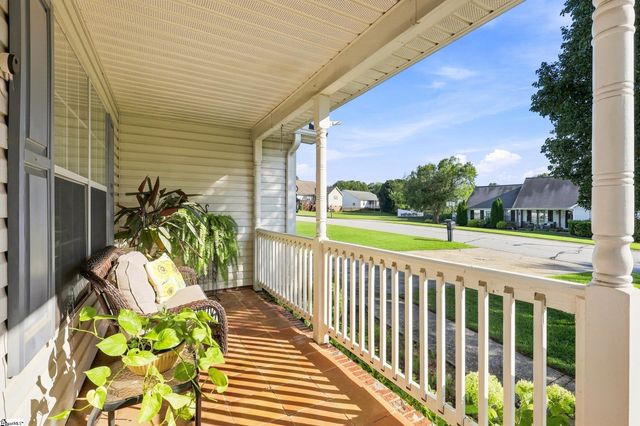 6 Duer Way, Greer, SC 29651