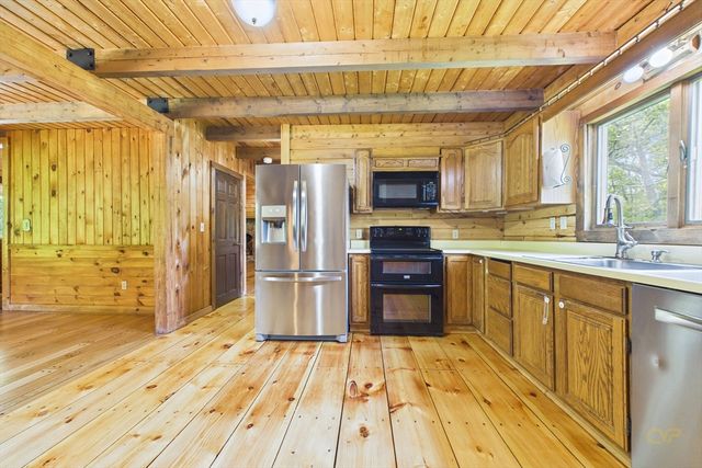 6 Sunnyside Ave, Randolph, MA 02368