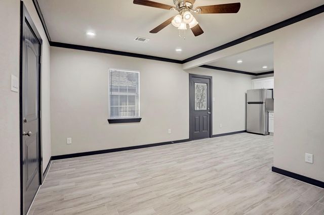 4606 Denmark Road, Houston, TX 77016