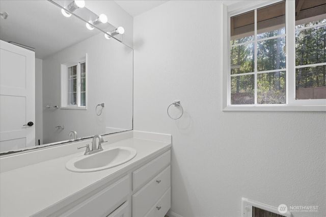 33807 SE 55th Street, Fall City, WA 98024