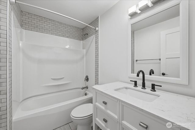 33807 SE 55th Street, Fall City, WA 98024