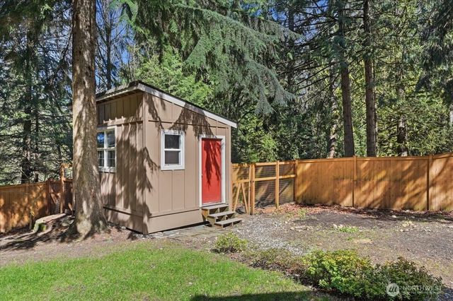 33807 SE 55th Street, Fall City, WA 98024