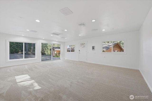 33807 SE 55th Street, Fall City, WA 98024