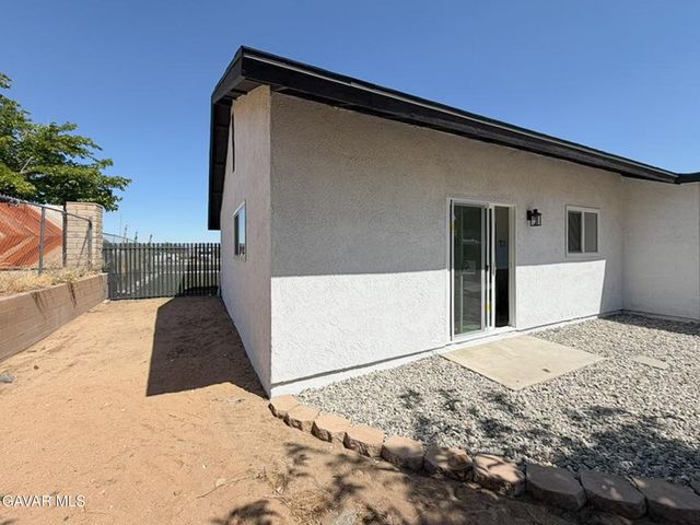 39125 162nd Street, Palmdale, CA 93591