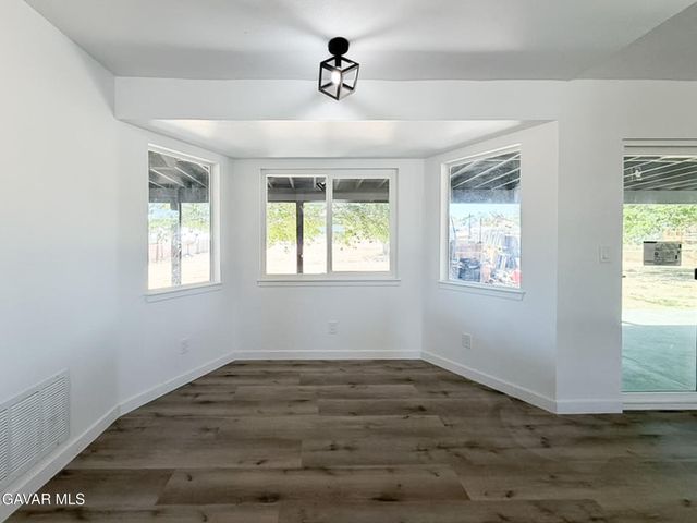 39125 162nd Street, Palmdale, CA 93591