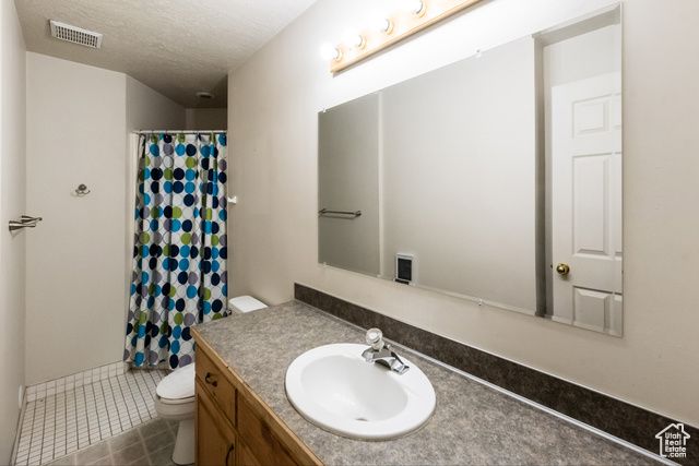 355 N 1100 E, Hyde Park, UT 84318