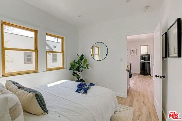 1269 4th Avenue, Los Angeles, CA 90019