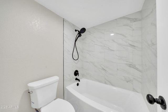 2845 E Tracy Lane 4, Phoenix, AZ 85032