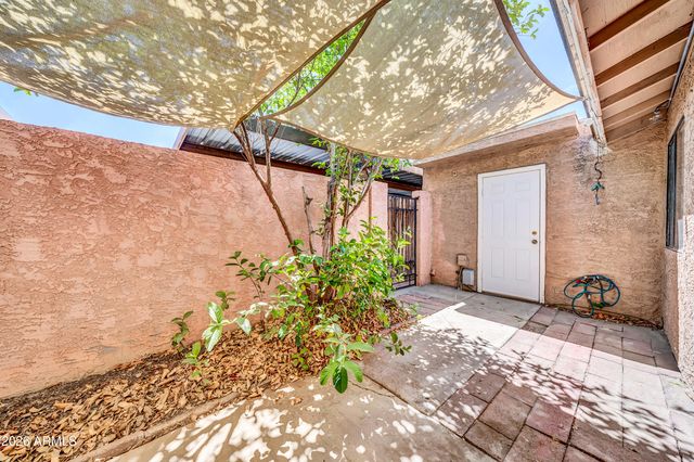 2845 E Tracy Lane 4, Phoenix, AZ 85032