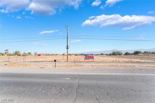 2330 East Gamebird Road, Pahrump, NV 89048