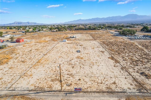 2330 East Gamebird Road, Pahrump, NV 89048