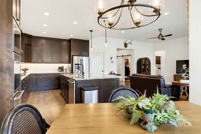 4184 E Woodville St, Meridian, ID 83642