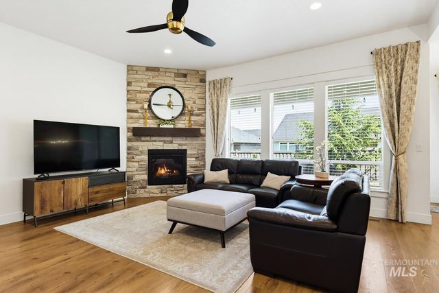 4184 E Woodville St, Meridian, ID 83642