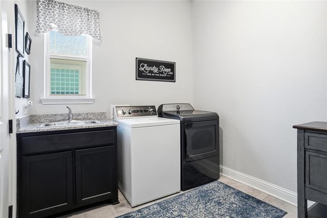 10913 Falling Leaf Trail, Flower Mound, TX 76226