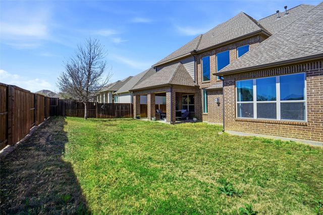 10913 Falling Leaf Trail, Flower Mound, TX 76226