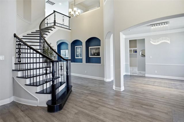 10913 Falling Leaf Trail, Flower Mound, TX 76226