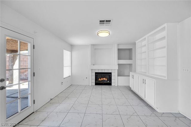 8366 Drop Camp Street, Las Vegas, NV 89123