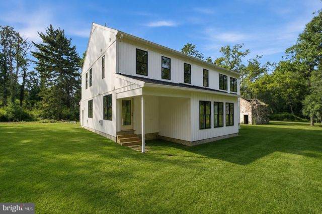 65 CHEYNEY RD, Glen Mills, PA 19342