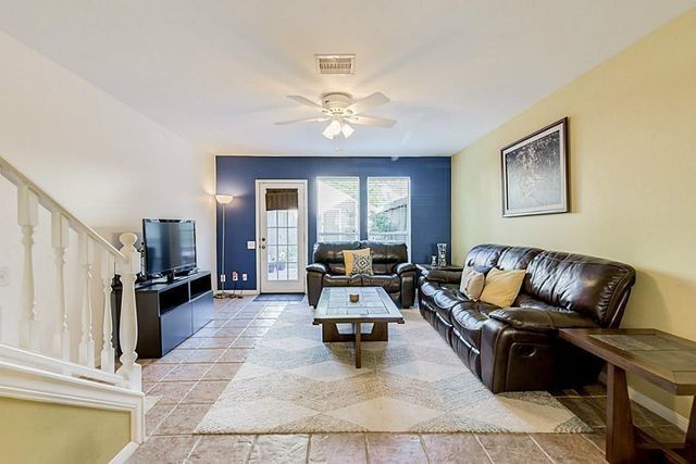 930 Rutland Street, Houston, TX 77008
